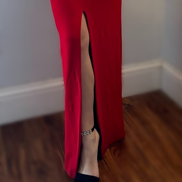 LULU'S RED DRESS - Picture 5 of 6